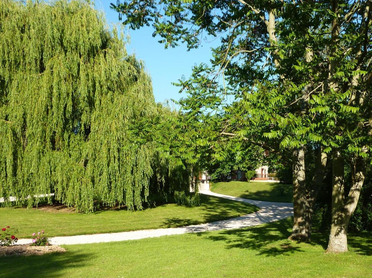 Clos De La Natouze Boyer Exteriér fotografie